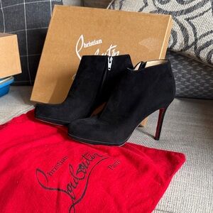 Christian Louboutin Bella Top 100 Suede Booties